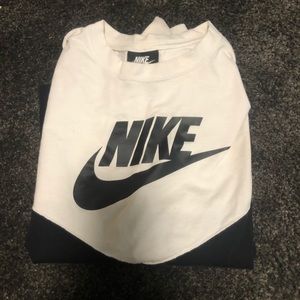 NIKE CROP LONG SLEEVE MEDIUM